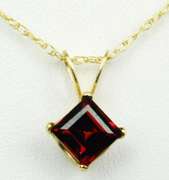 Pretty 14K Garnet Pendant & Chain