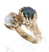 Attractive Yellow Gold Grey & White Bypass Pearl Ring