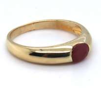 Great Yellow Gold Oval Ruby Stacking Ring