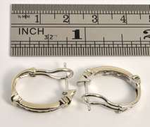 Stylish White Gold Diamond Earrings