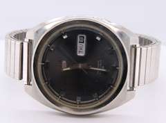 Seiko 5 Automatic Day Date Vintage watch