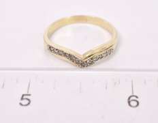 Dazzling Diamond Band Ring in 14K Yellow Gold