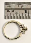 Sweet 3 Diamond Ring
