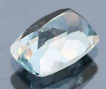 Baby blue 2.92ct pure Brazilian Aquamarine