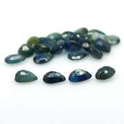 8.57ct blue green Sapphire set from Madagascar