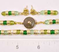 Dazzling Set of Hand Blown Italian Art Glass and Gold Plated Beads Necklace, Bracelet, & Earrings