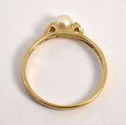 Cute Little Pearl Ring