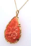 Gorgeous 18kt Tear Drop Flower Pink Coral Pendant on Chain