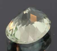 Brilliant 7.89ct platinum green Amethyst