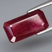 Elegant blood red 4.10ct Ruby -HEATED ONLY!