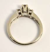 Sweet 3 Diamond Ring