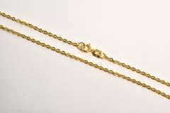 Pretty 18k Pendant Necklace