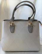 Fine Leather Bag with Designer look