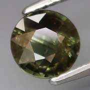 Colorful 1.52ct Australian Sapphire solitaire