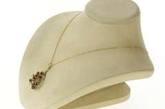 14K Yellow Gold Retro 1960's Ornate Garnet Leaf Cluster Pendant