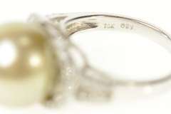 18K White Gold Pearl Diamond Halo Classic Statement Cocktail Ring