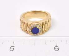 Lavish Lapiz Rolex Style Ring in 18K Yellow Gold