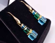 Brilliant One of A Kind Italian Made, Hand Blown Art Glass with Gold Plated Links, Bracelet and Earrings