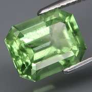 Substantial 3.40ct spring green Peridot