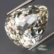 Magnificent 15.26ct diamond white Topaz