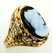 Early 14K Filigree Cameo Ring
