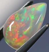Vivid flashing unheated 2.92ct Jelly Opal