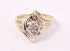 Lush Ladies Cluster Diamond Ring in Yellow Gold