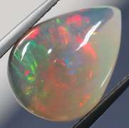 Vivid flashing unheated 2.92ct Jelly Opal