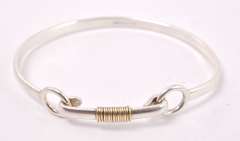 Brilliant Hook Clasp Bracelet in Sterling Silver