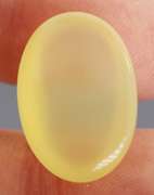 Honey yellow! 11.48ct untreated Mexican fire opal