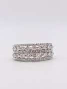 Stunning 14kt Gold Diamond Band Ring