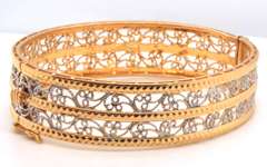 Outstanding 21kt Two Tone Filigree Bangle Bracelet