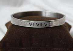 Stainless Steel Silver Color Roman Numeral Bracelet