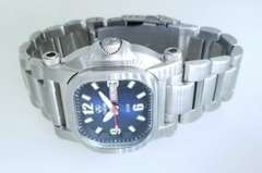 Reactor men’s Photon watch 200M diver blue sun-ray dial day date function