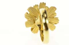 18K Yellow Gold 0.23 Ctw Diamond JY Designer Chrysanthemum Ring