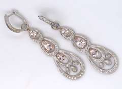 Sparkling 18kt Kunzite and Diamond Dangle Earrings