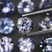 Gorgeous 6.28ct multi-color Tanzanite set