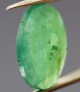 Superb FLAT CUT 5.68ct grass green Emerald