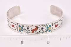 Creative "Cardinal" Bangle Bracelet in Sterling Silver