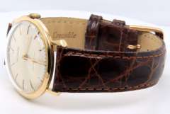 Vintage Le Coultre Automatic Swiss Watch