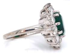 Powerful White Gold Emerald and Diamond Vintage Ring