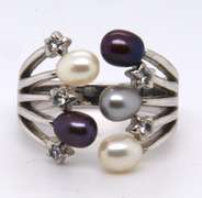 Sterling Silver Pearl Ring