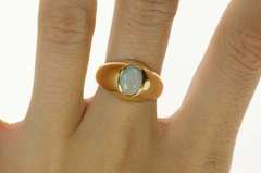 18K Yellow Gold Oval Natural Opal Retro Graduated Statement Ring