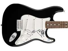 Salt-N-Pepa Autographed Signed Guitar ACOA