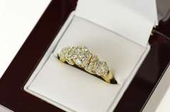 14K Yellow Gold 0.98 Ctw Round Diamond Cluster Engagement Ring