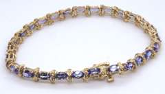 Handsome Yellow Gold Tanzanite and Diamond Bracelet