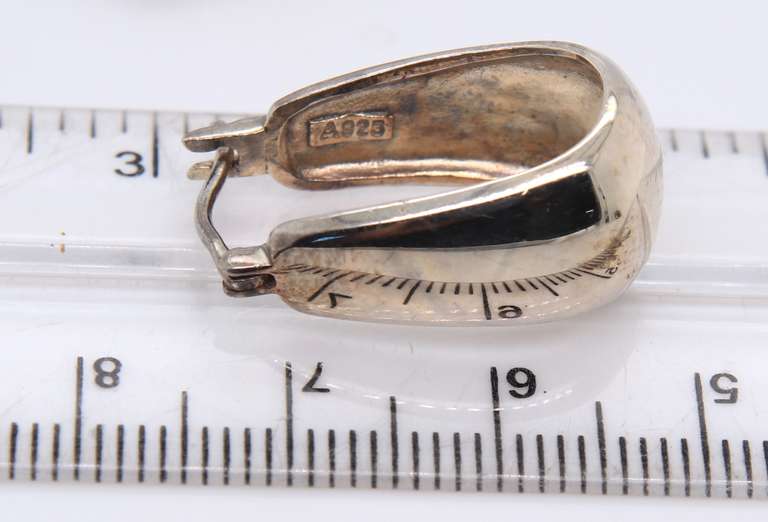 Vintage 925 Sterling Silver Earrings