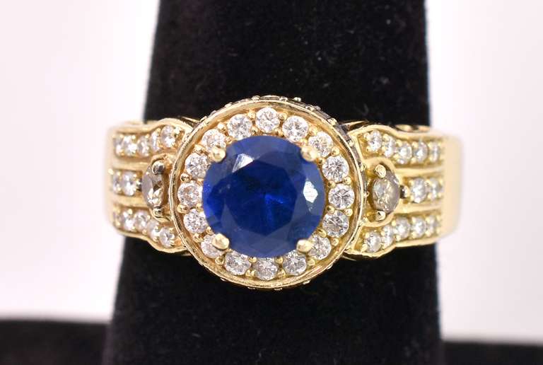 Ravishing and Regal Sapphire and Diamond Ring in 14K Yellow Gold