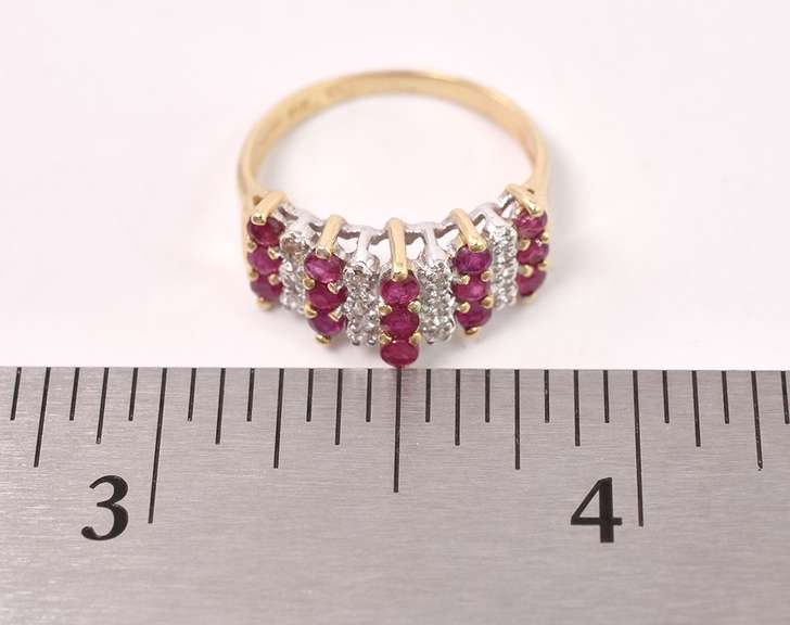 Marvelous Ruby and Diamond Ring in Yellow Gold