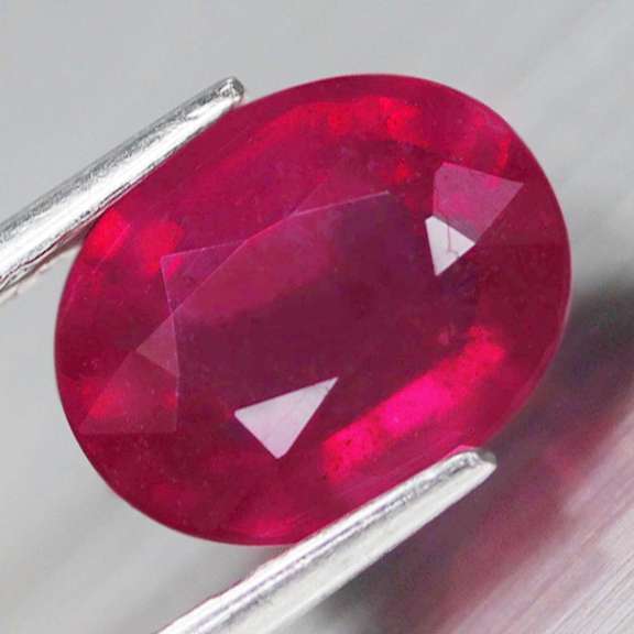 Vibrant! 3.27ct imperial red Ruby